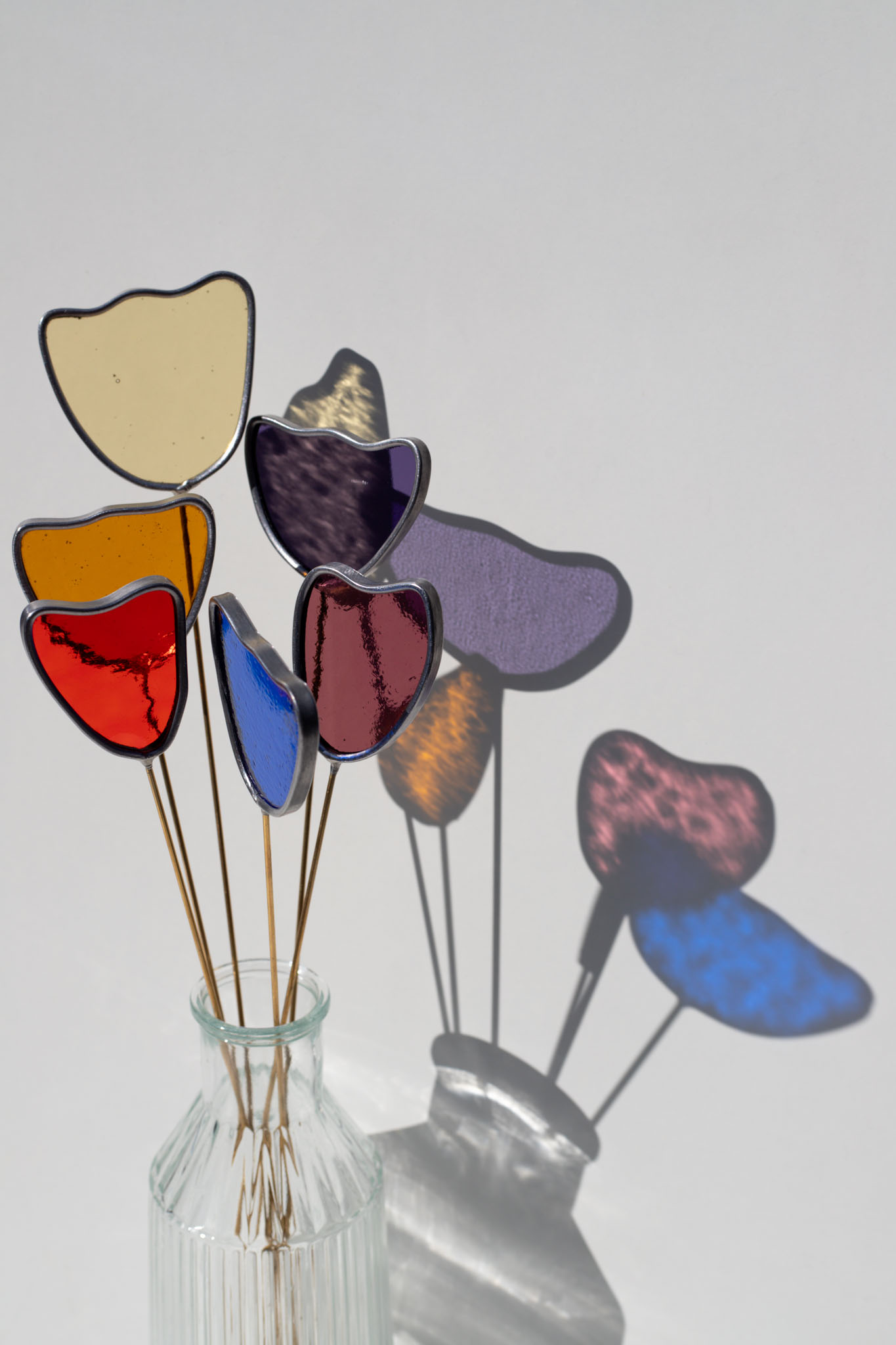 Ručne robená vitrážna kytica farebných tulipánov technikou Tiffany, večné kvety ako narodeninový darček pre ženu