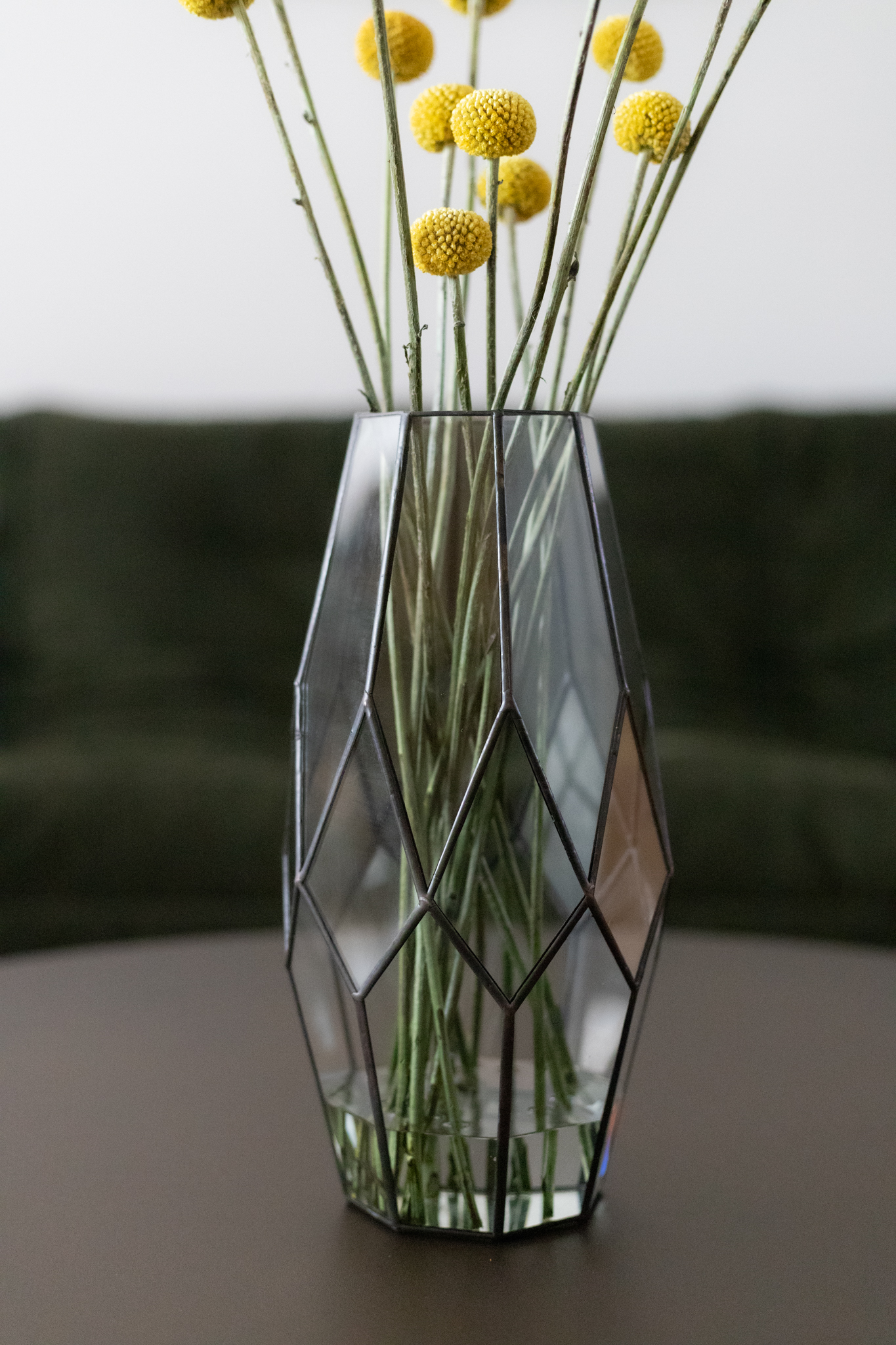 Ručne vyrobená číra sklenená váza vytvorená Tiffany technikou Naturium